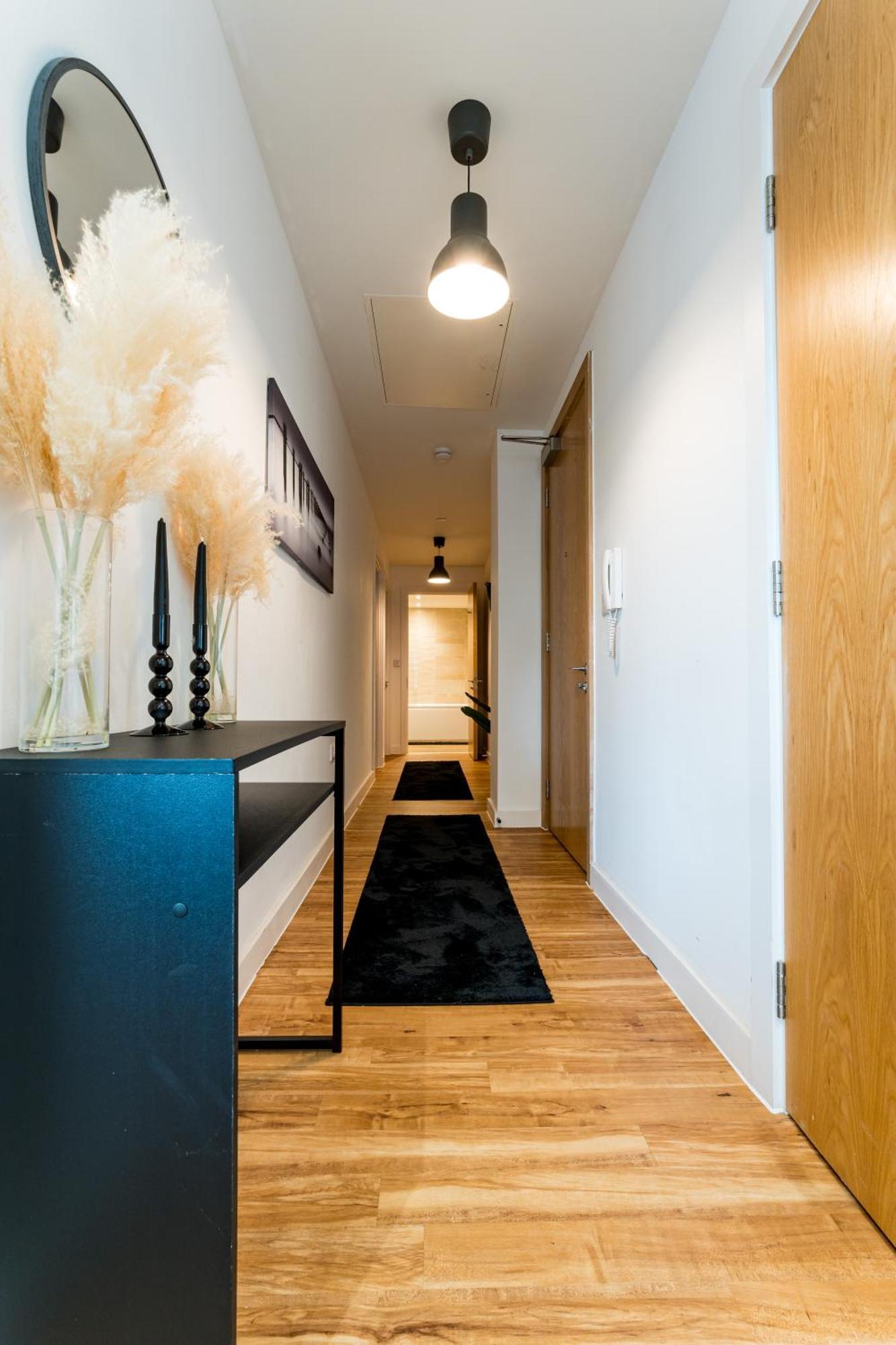 Апартаменты Drillzstays - Salford Quays Free Parking
