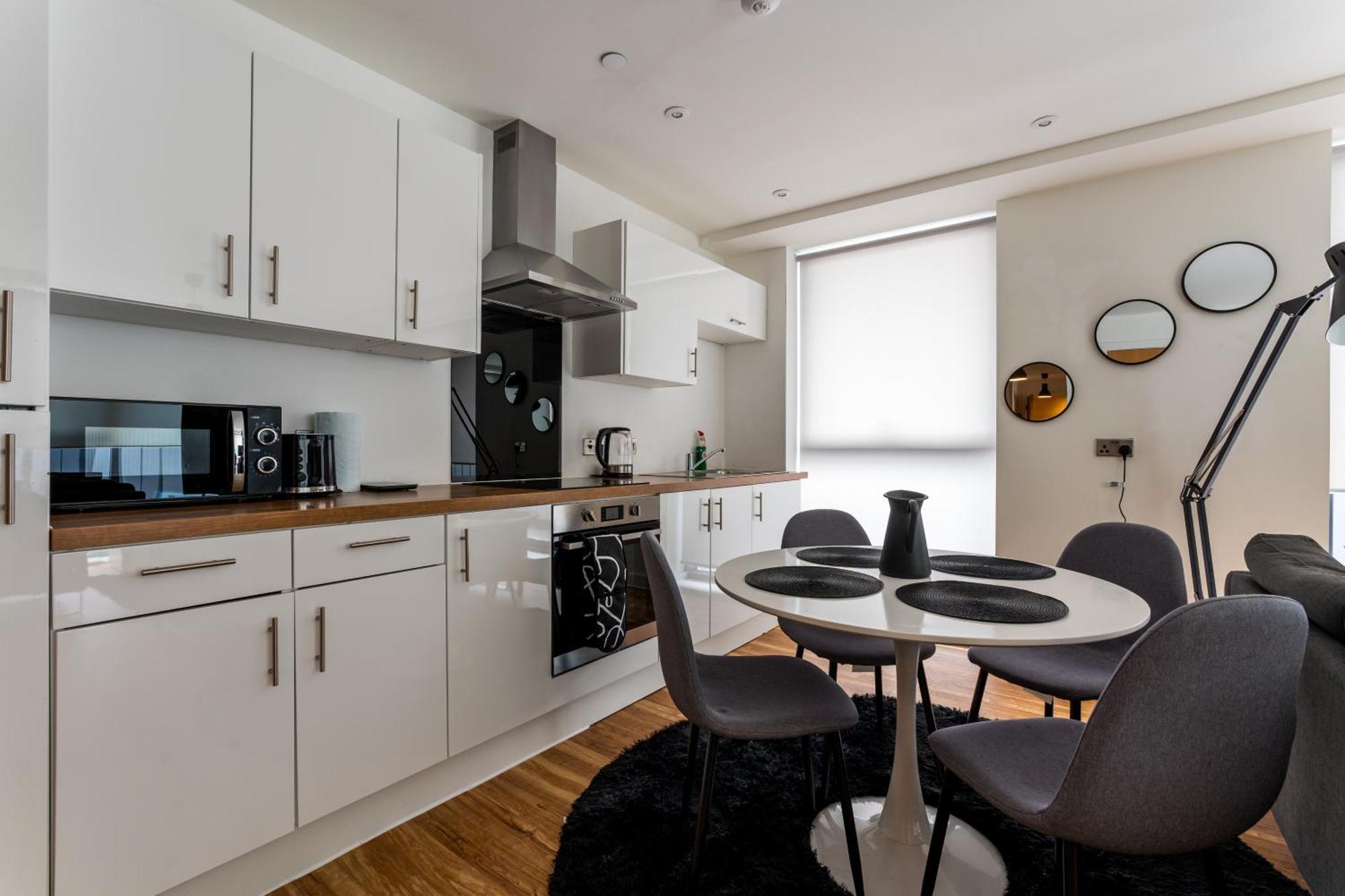 Апартаменты Drillzstays - Salford Quays Free Parking